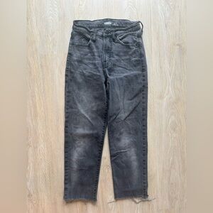 Old Navy The sky High straight extra high rise jeans black Boyfriend Ryan size 0